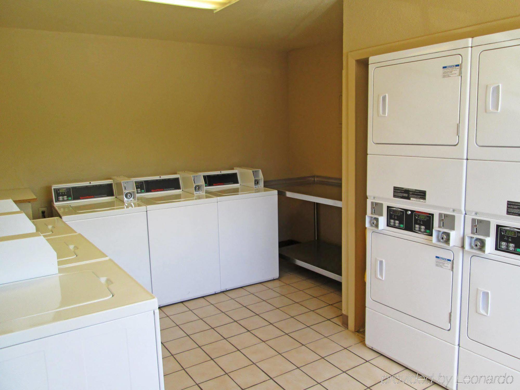 Extended Stay America Suites - Arlington Exteriér fotografie